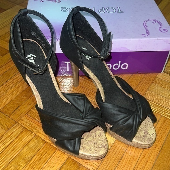 Fioni Slingback High Heels Women's Size 5 black/cork heels - Picture 1 of 2